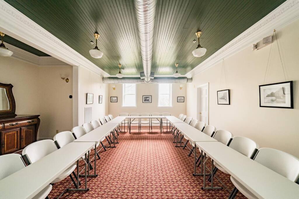 The Long Run - 2 Ca King Sized Beds+ - Sleeps 8-10 Apartment Lynchburg Bagian luar foto