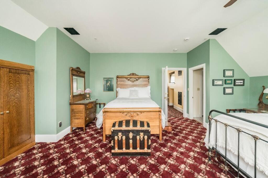 The Long Run - 2 Ca King Sized Beds+ - Sleeps 8-10 Apartment Lynchburg Bagian luar foto